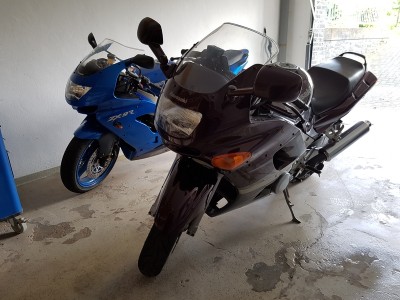 ZZR600_005.jpg